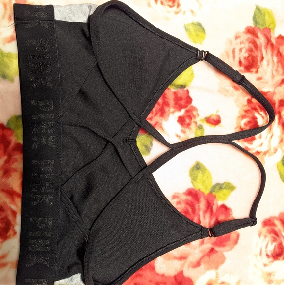 PINK VICTORIA'S SECRET SPORT'S BRA - Picture 3 of 6